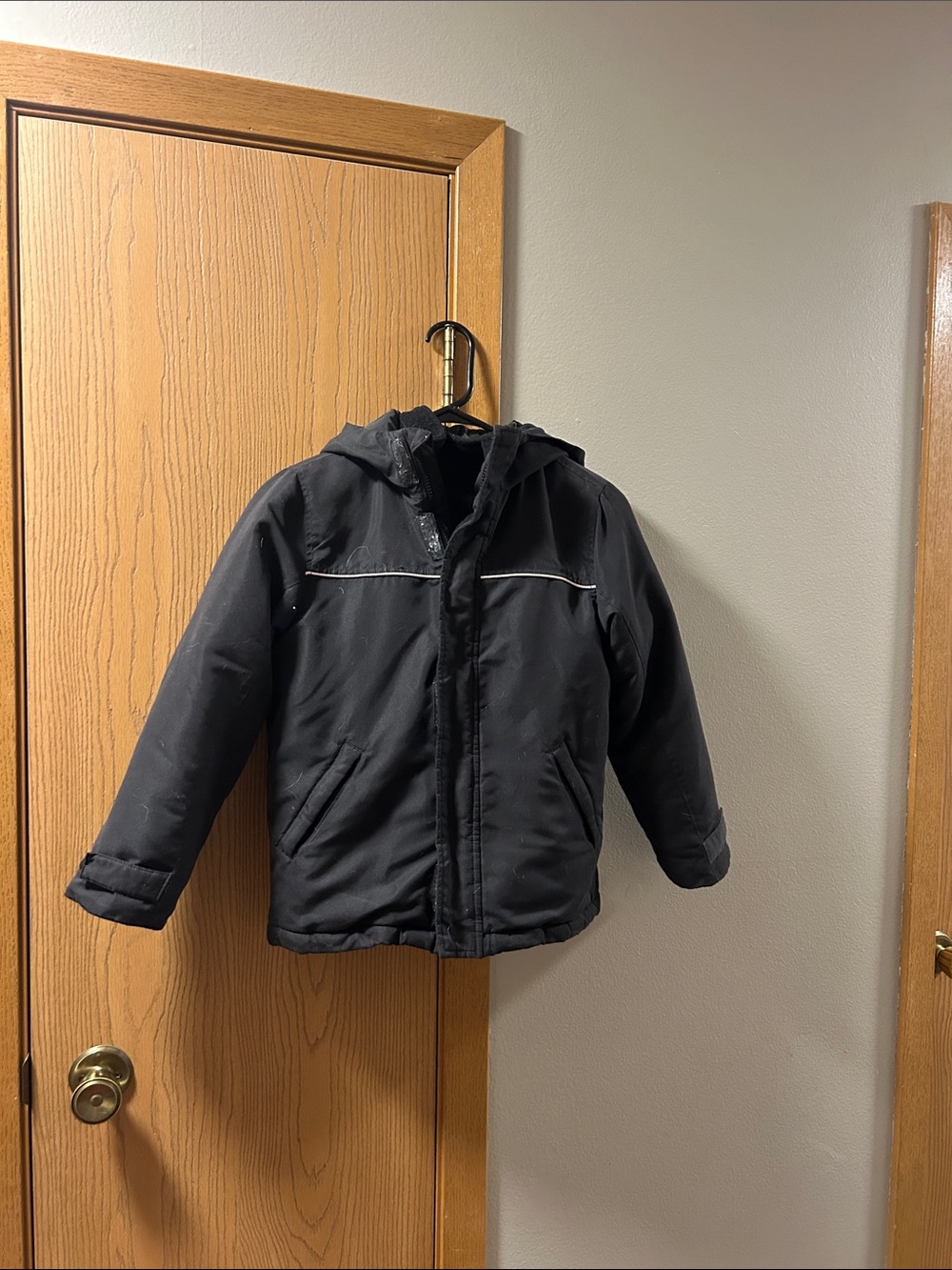 Old Navy Black Kids Puffer Jacket with Hood